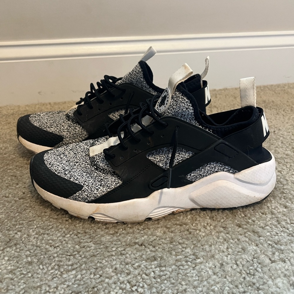 Men’s Nike Huaraches